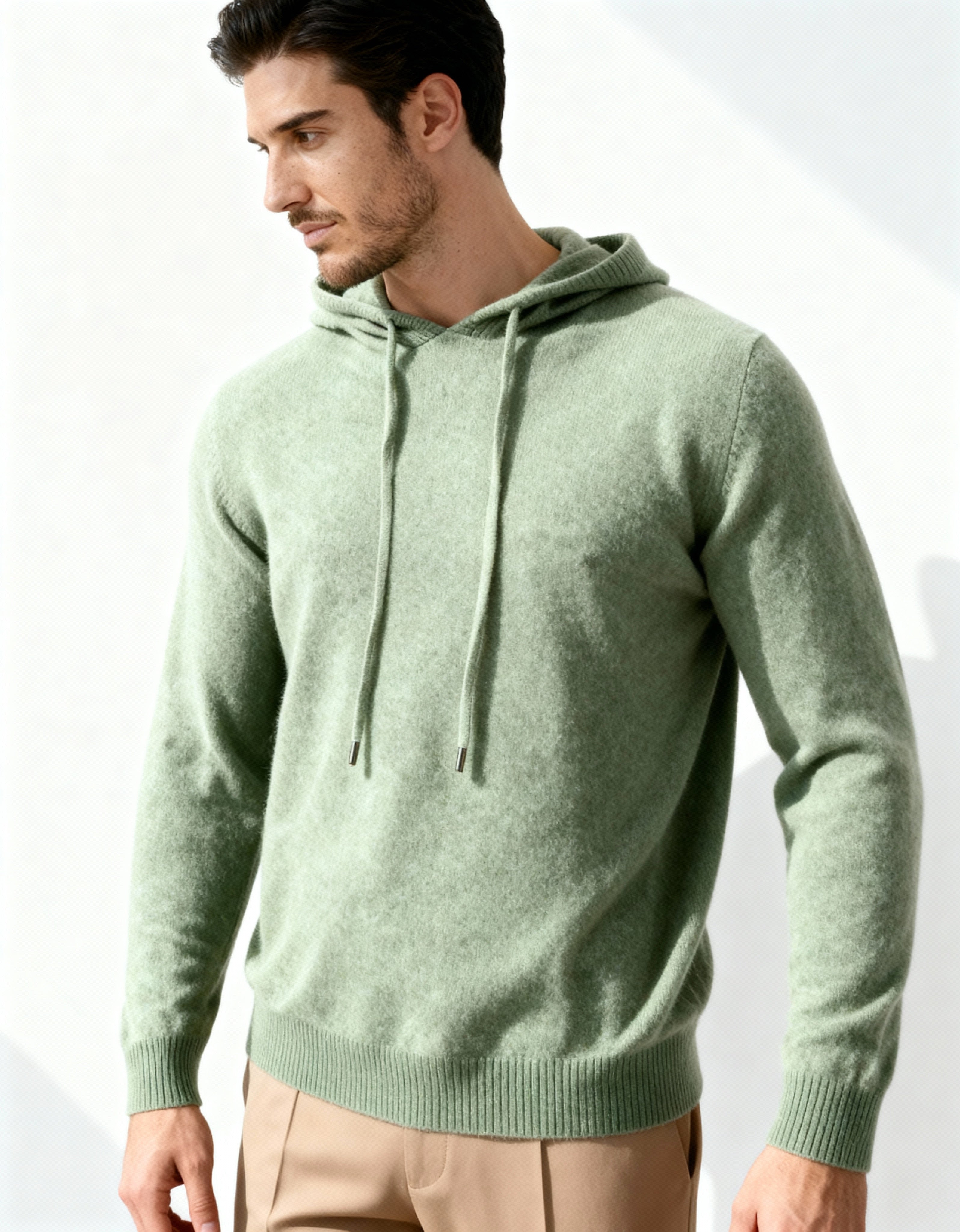 Hoodie Noir – Luxury Soft Knit