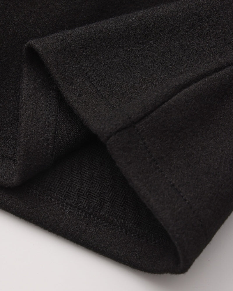 Casaco Minimal – Cozy Hood