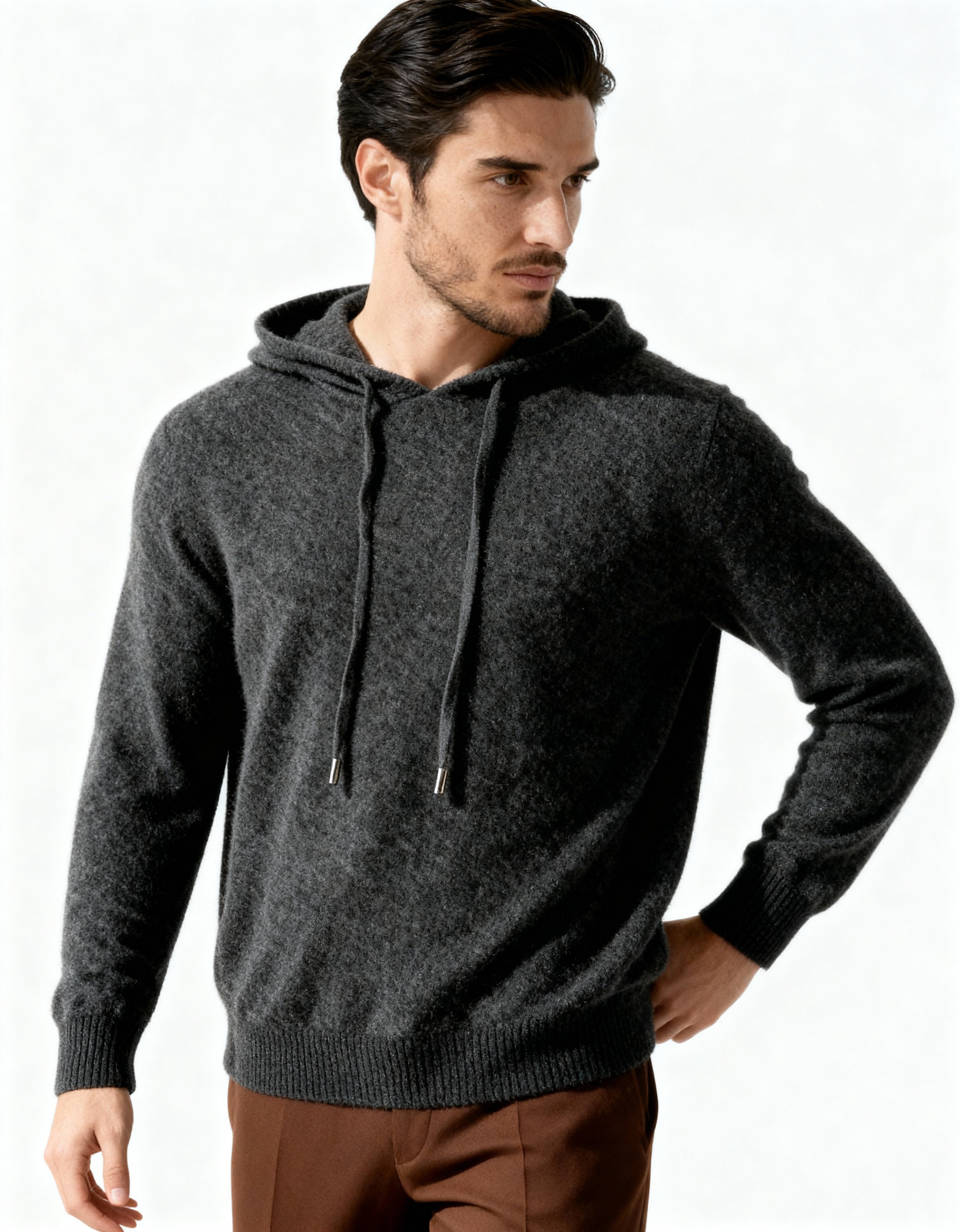 Hoodie Noir – Luxury Soft Knit