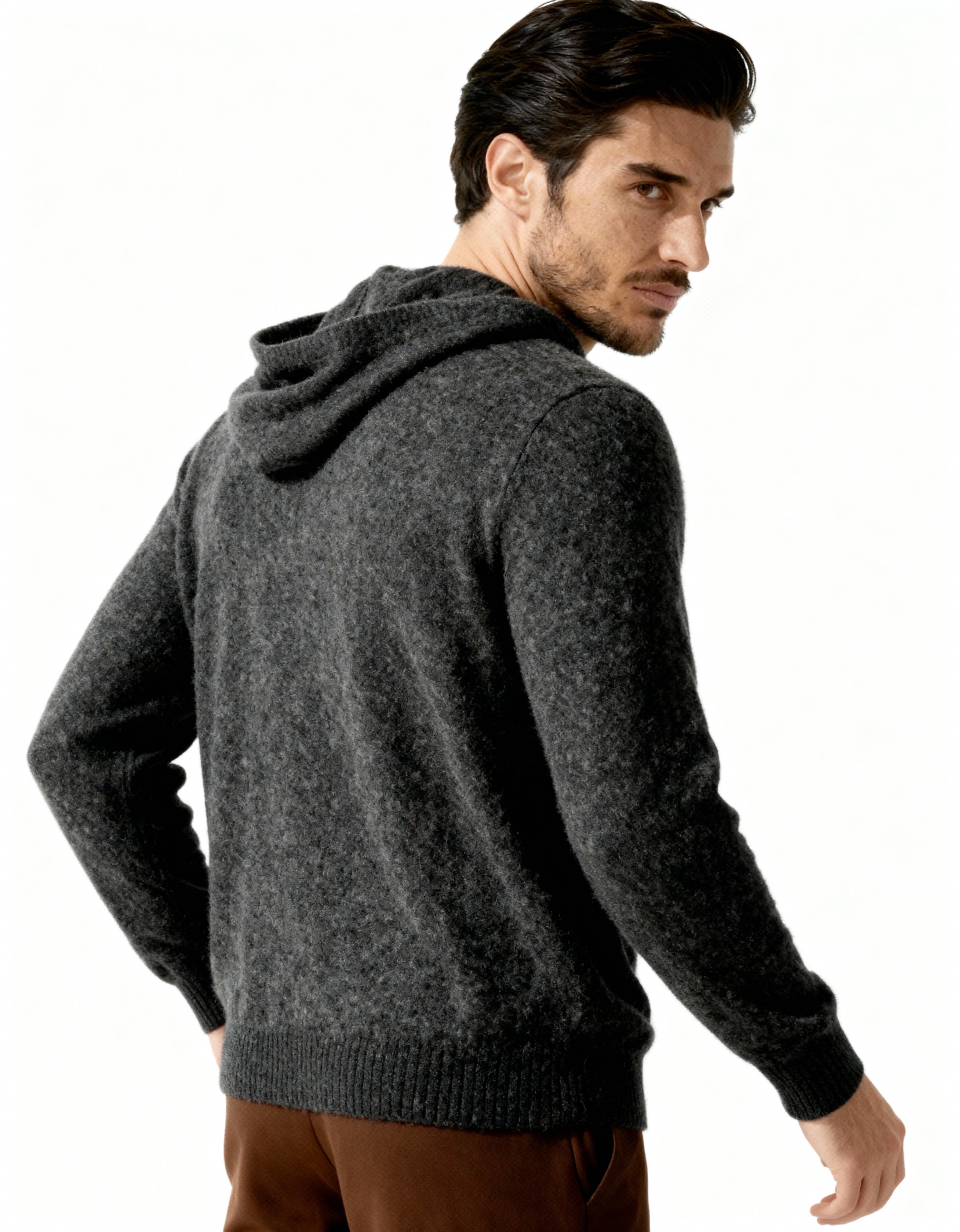 Hoodie Noir – Luxury Soft Knit